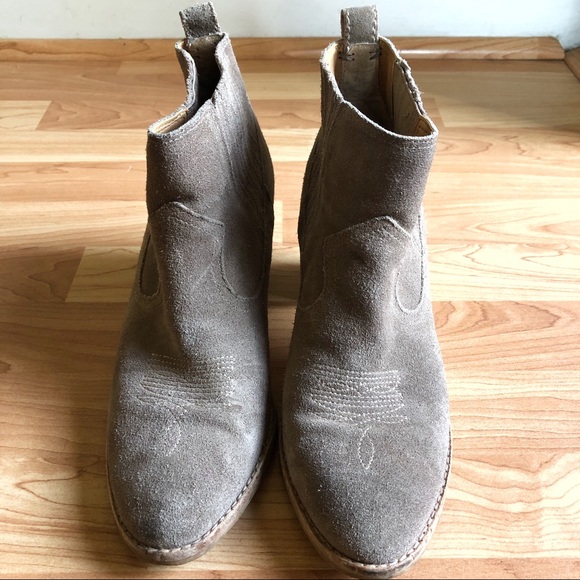 Dolce Vita Jones Round Toe Suede Tan Bootie - Picture 3 of 8